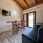 Jimmy's Lefkada, Katochori * Katokhórion