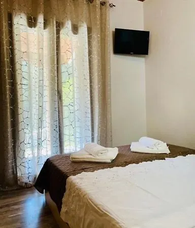 Jimmy's Lefkada, Katochori Apartman *